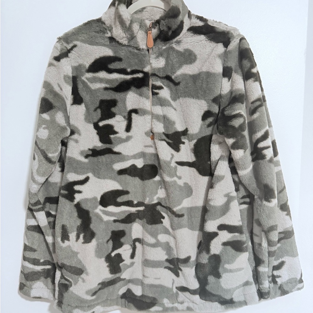 Soft Camouflage Fleece Women's Hoodie